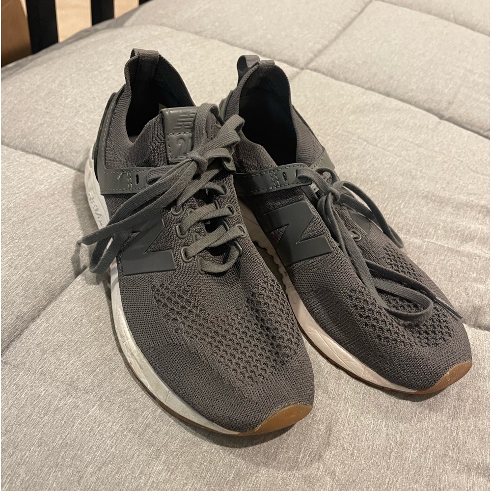 New Balance women’s sneakers